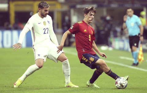 开云体育-包含阿扎伦卡关键节点逆转，西班牙队带队取胜！的词条