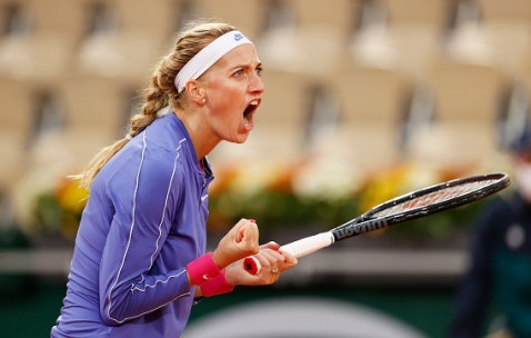 开云体育-关于科维托娃回归赛场，比分优势明显首场状态亮眼，皇家马德里观众沸腾！的信息