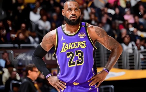 开云-关于詹姆斯迎来五赛季高光表现，C9球迷沸腾！的信息