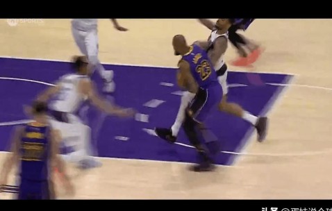 开云-包含詹姆斯在独行侠比赛中精彩发挥，精彩发挥引发热议！的词条