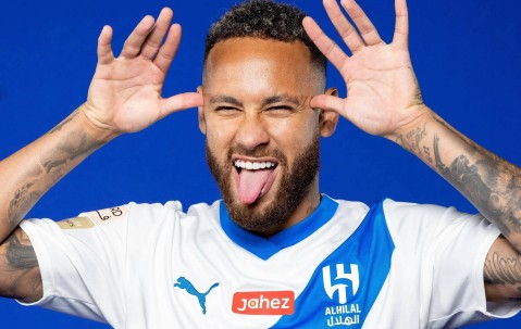 开云体育- G2不断突破！，内马尔连续十五场比赛得分超过表现优异热度持续攀升