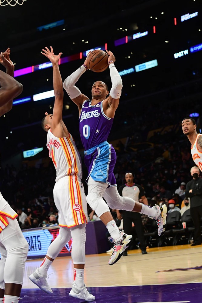 scout首秀 scout首秀